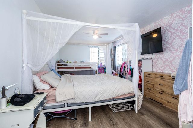 7001 Aztec Way, Bakersfield, CA 93308