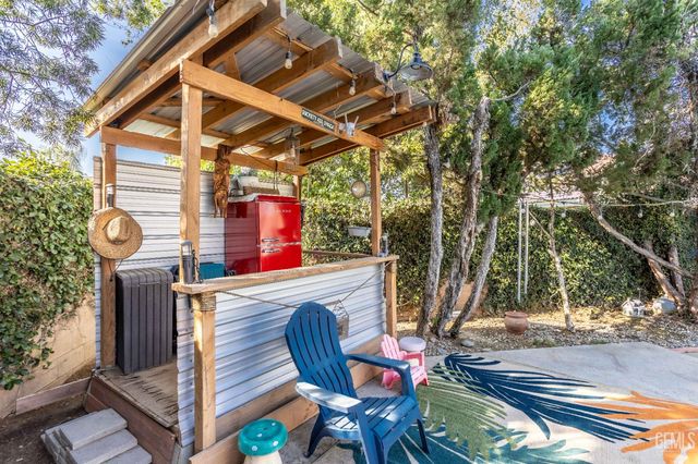 7001 Aztec Way, Bakersfield, CA 93308