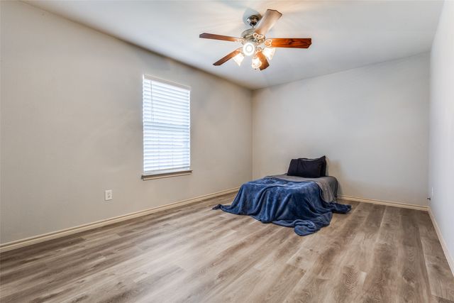 1101 E College Street, Princeton, TX 75407