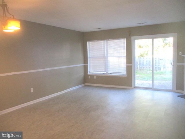 21 VAN HORN PL, Holland, PA 18966