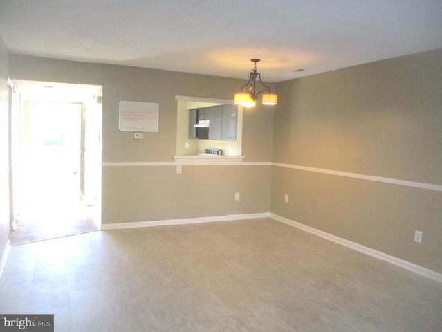 21 VAN HORN PL, Holland, PA 18966