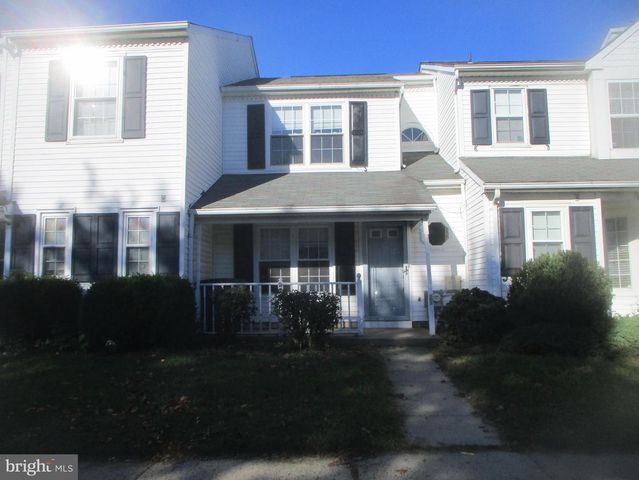 21 VAN HORN PL, Holland, PA 18966