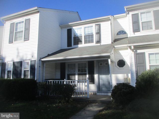 21 VAN HORN PL, Holland, PA 18966