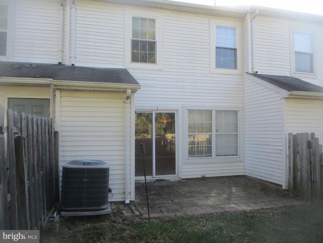 21 VAN HORN PL, Holland, PA 18966