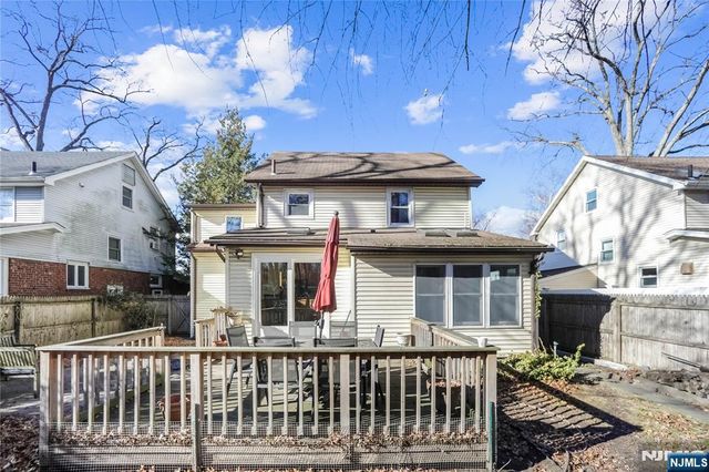 843 Belle Avenue, Teaneck, NJ 07666