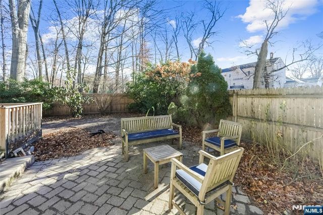 843 Belle Avenue, Teaneck, NJ 07666