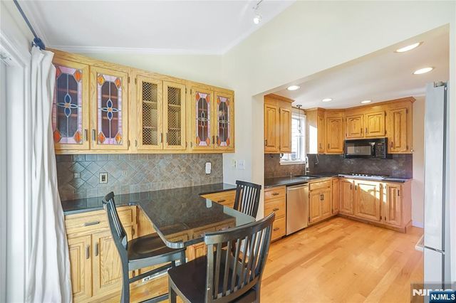 843 Belle Avenue, Teaneck, NJ 07666