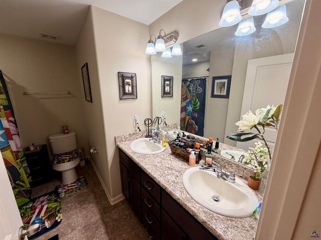 111 Hawks Tail Drive, Kathleen, GA 31047