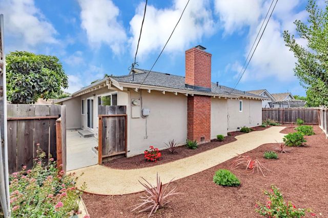 148 Del Mar Drive, Salinas, CA 93901