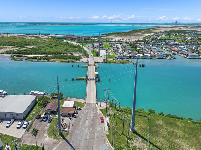 110 Abalone Circle, Port Isabel, TX 78578