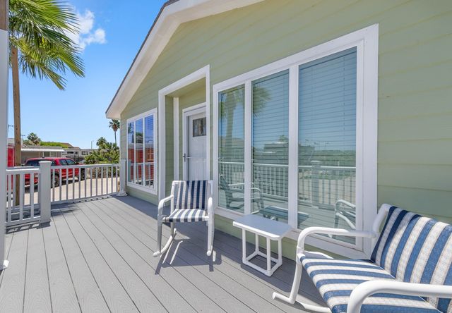 110 Abalone Circle, Port Isabel, TX 78578
