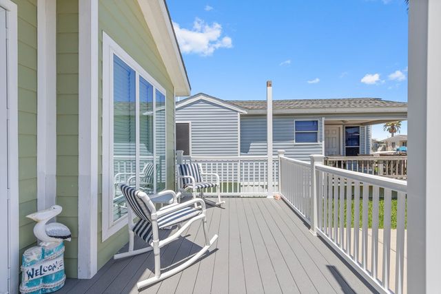 110 Abalone Circle, Port Isabel, TX 78578