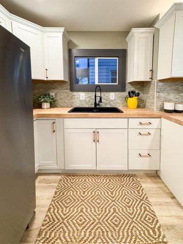 3472 Woodburn Avenue, Cincinnati, OH 45207