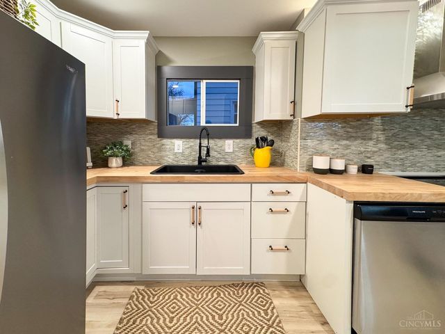 3472 Woodburn Avenue, Cincinnati, OH 45207