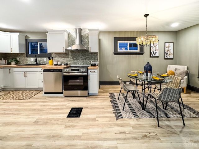 3472 Woodburn Avenue, Cincinnati, OH 45207