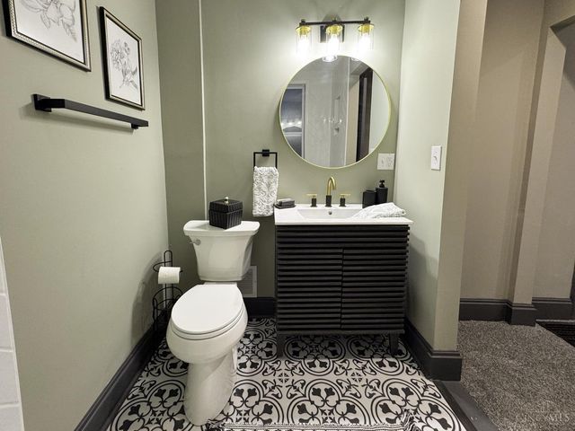 3472 Woodburn Avenue, Cincinnati, OH 45207