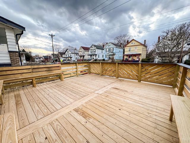 3472 Woodburn Avenue, Cincinnati, OH 45207