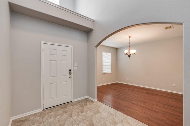 10022 Lynnwood Drive, Baytown, TX 77521