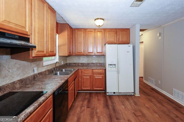 4330 Mink Livsey Road, Snellville, GA 30039