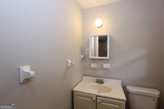 4330 Mink Livsey Road, Snellville, GA 30039