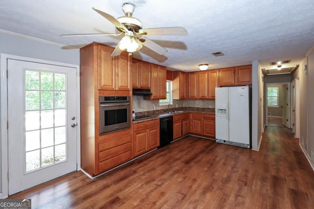 4330 Mink Livsey Road, Snellville, GA 30039