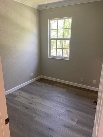 152 Village Boulevard H, Tequesta, FL 33469