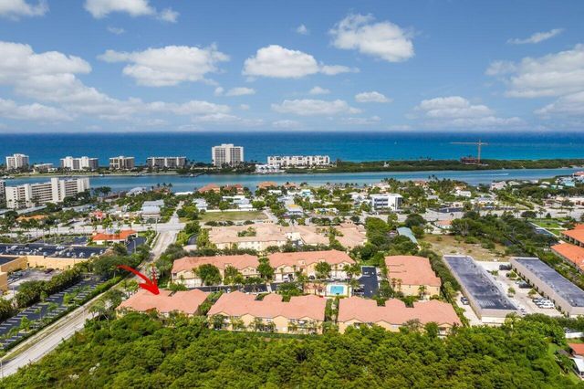 152 Village Boulevard H, Tequesta, FL 33469