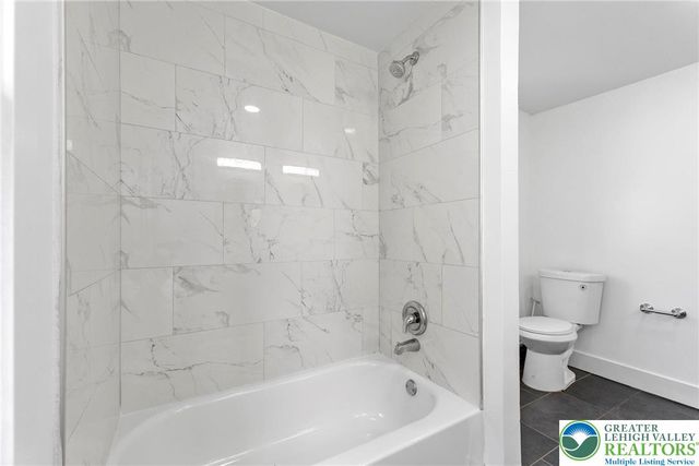 409 East Washington, Bethlehem City, PA 18017