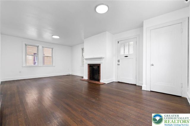 409 East Washington, Bethlehem City, PA 18017