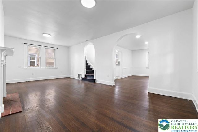 409 East Washington, Bethlehem City, PA 18017