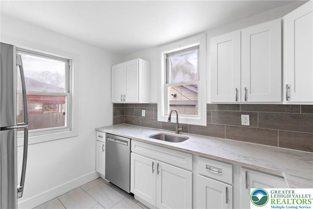 409 East Washington, Bethlehem City, PA 18017