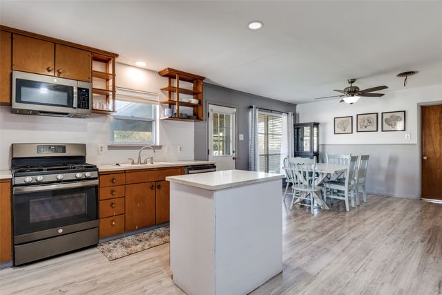 2602 Ridgecrest Drive, Garland, TX 75041