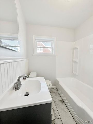 405 W 9th Street, Hermann, MO 65041