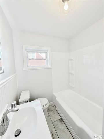 405 W 9th Street, Hermann, MO 65041