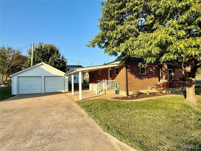 405 W 9th Street, Hermann, MO 65041