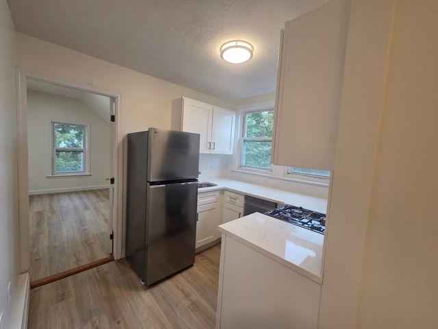 34 Broadway 6, Beverly, MA 01915