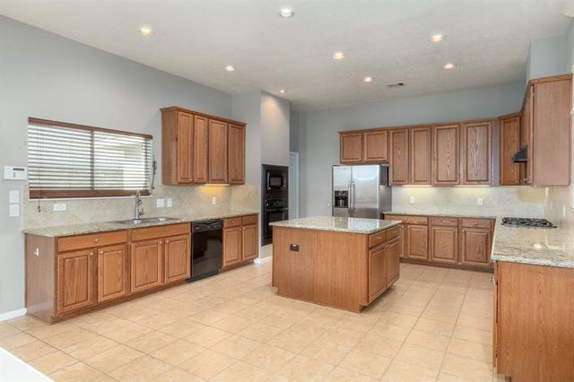 2310 Pasqua Trail, League City, TX 77573
