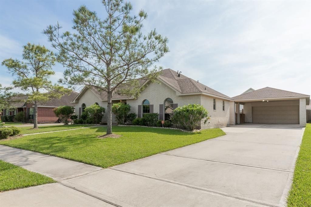 2310 Pasqua Trail, League City, TX 77573
