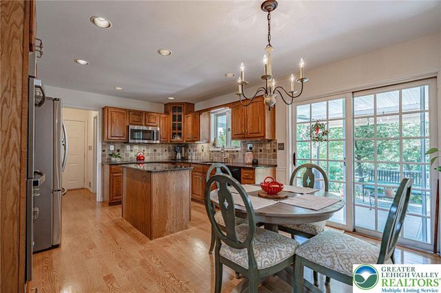 4542 Springfield Drive, Coplay Boro, PA 18037
