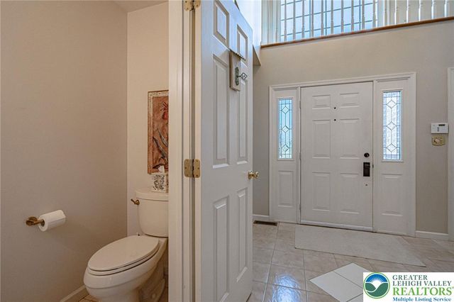 4542 Springfield Drive, Coplay Boro, PA 18037