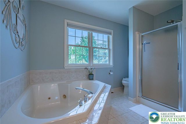 4542 Springfield Drive, Coplay Boro, PA 18037
