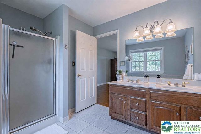 4542 Springfield Drive, Coplay Boro, PA 18037