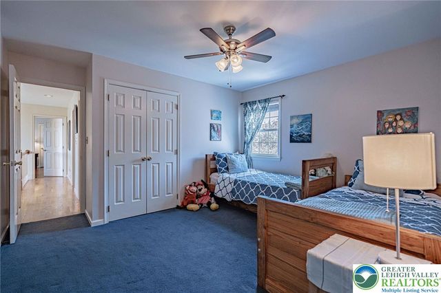 4542 Springfield Drive, Coplay Boro, PA 18037