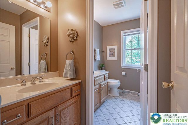 4542 Springfield Drive, Coplay Boro, PA 18037