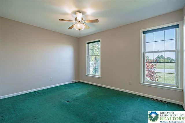 4542 Springfield Drive, Coplay Boro, PA 18037