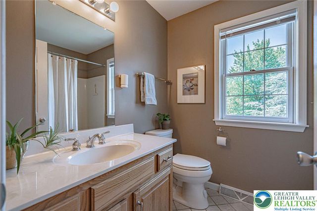 4542 Springfield Drive, Coplay Boro, PA 18037