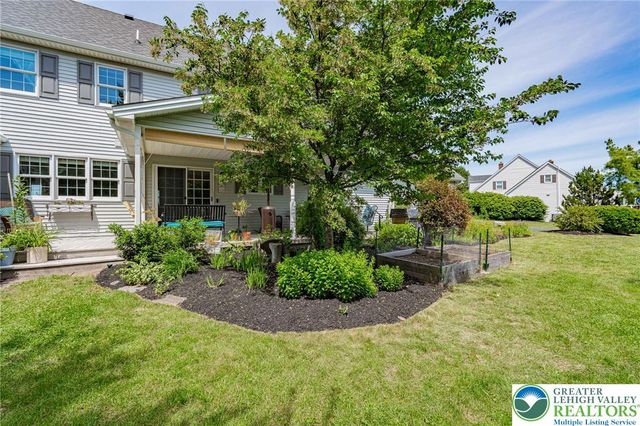4542 Springfield Drive, Coplay Boro, PA 18037