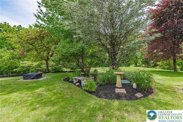 4542 Springfield Drive, Coplay Boro, PA 18037