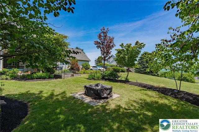 4542 Springfield Drive, Coplay Boro, PA 18037