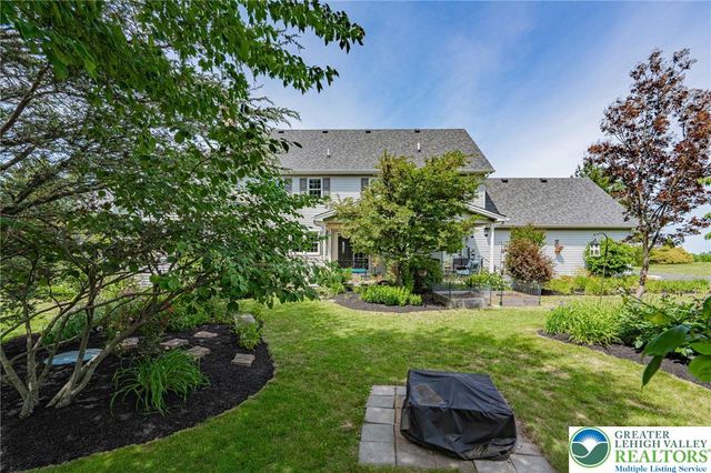 4542 Springfield Drive, Coplay Boro, PA 18037